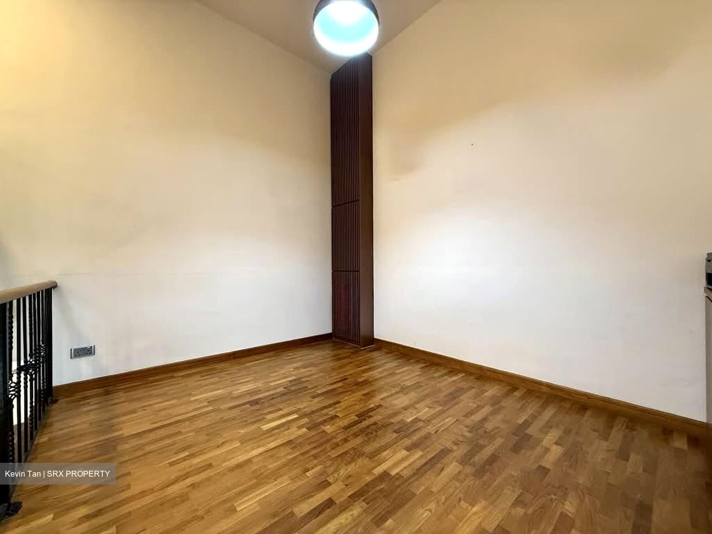 Sembawang Hills Estate (D20), Terrace #546278671